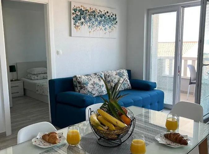 Nova With Pool Apartment