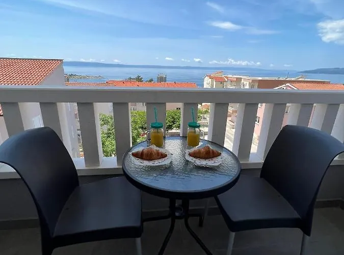 Nova With Pool Apartment *